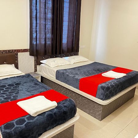Hotel Raj Comfort Bangalore Extérieur photo